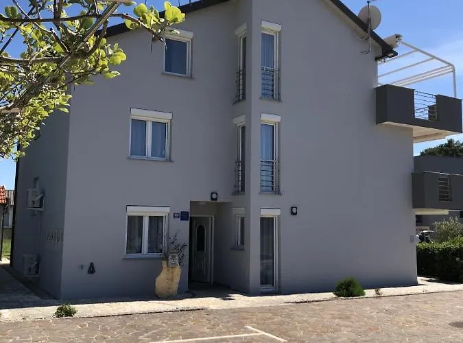 Appartement In With Seaview, Terrace, Air Condition, Wifi *